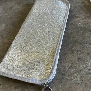 iCHI curling iron case with zipper, sparkles